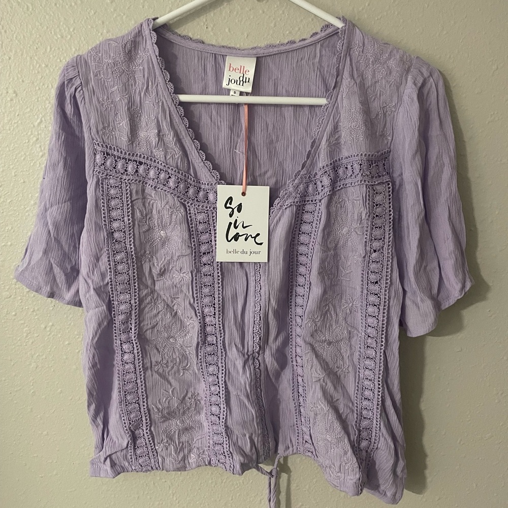 Light purple top Belle du Jour